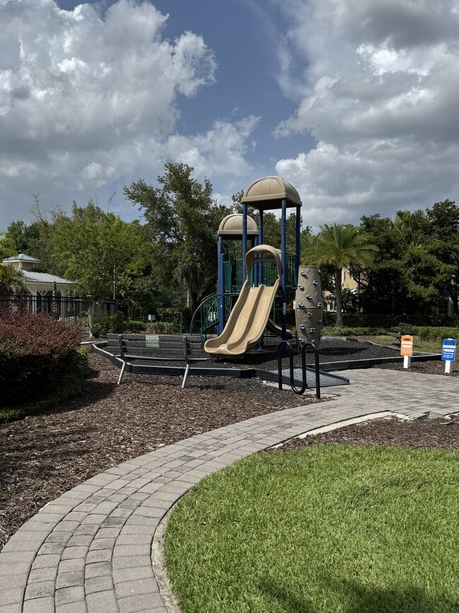 Building Photo - 14241 Oasis Cove Boulevard