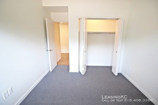 Building Photo - 63 Brookside