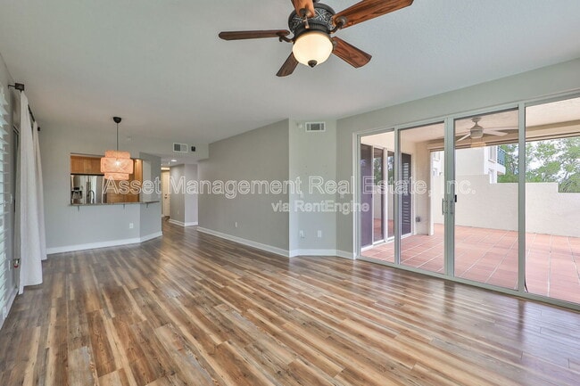 Building Photo - 4801 Osprey Dr S