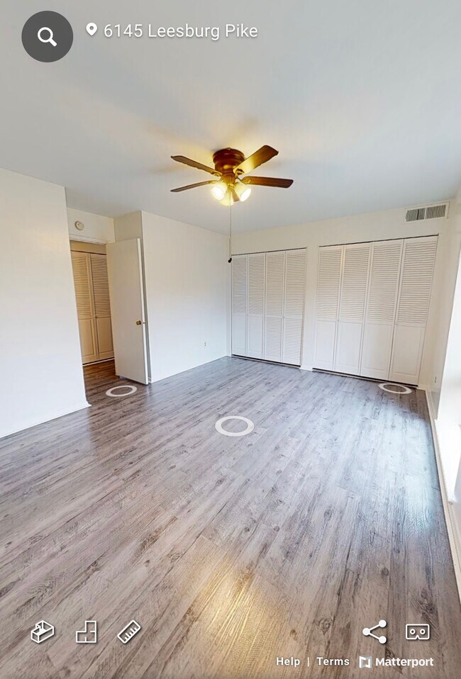 Building Photo - 6145 Leesburg Pike