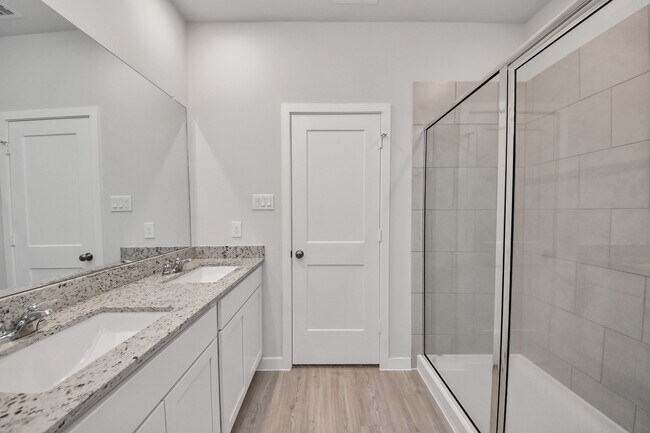 Building Photo - 5806 Quest Valley Dr