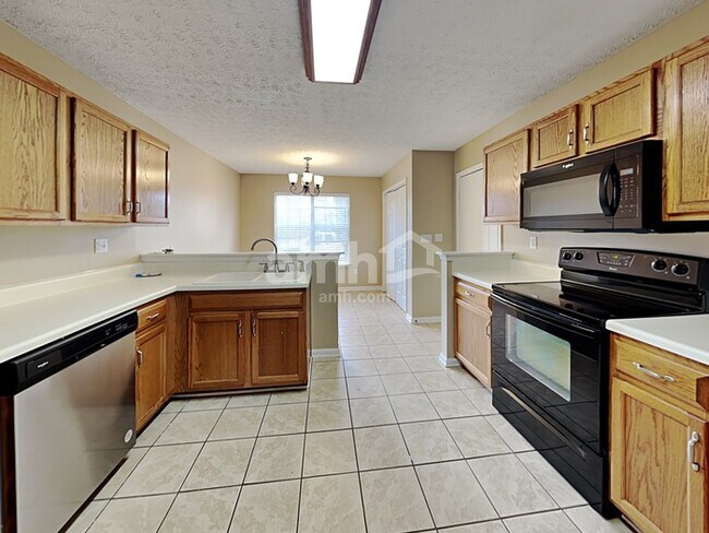 Building Photo - 1245 Kristopher Dr