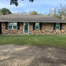 Building Photo - 214 Ed Thibodeaux Rd