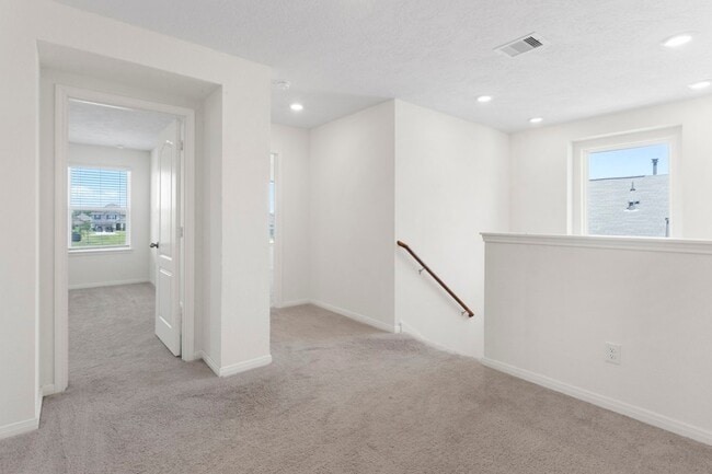 Building Photo - 1001 Hvn Hl Ln.