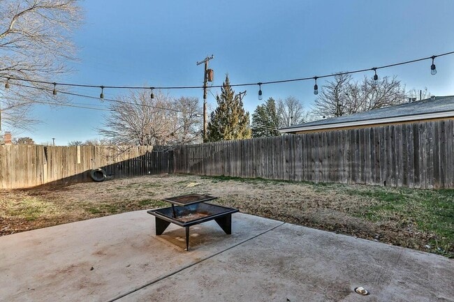 Building Photo - 4320 48th St