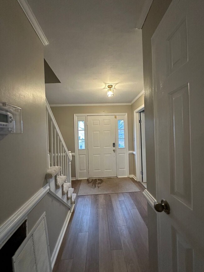 Building Photo - Virginia Beach-Wesleyan Pines Single Famil...