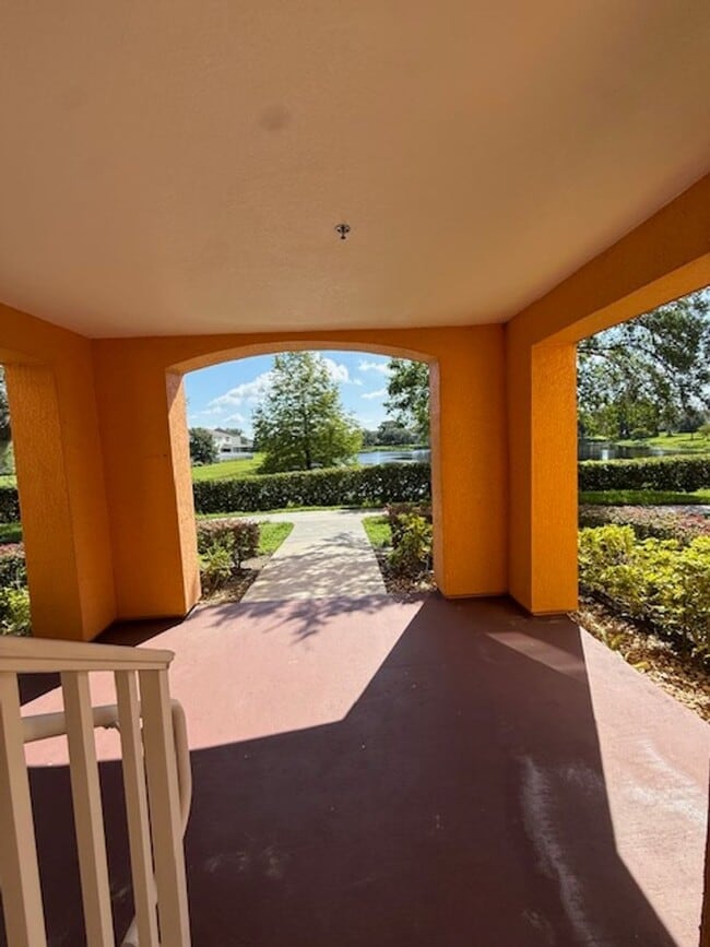 Building Photo - Furnished Resort Style Condo with Lake View