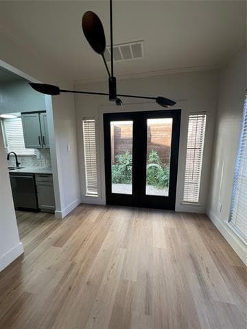 Building Photo - 3919 Cole Ave