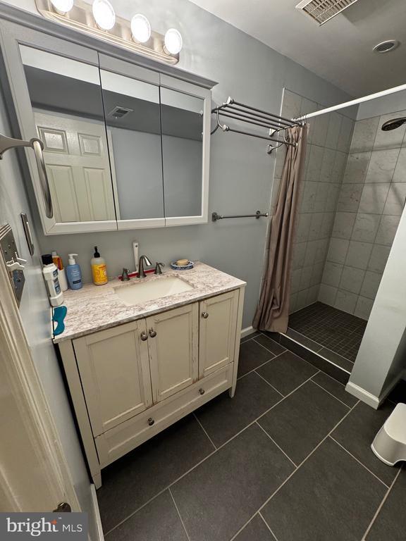 Building Photo - 13025 Gershwin Way