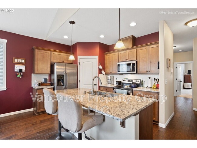 Building Photo - 2707 NE 131st Ct