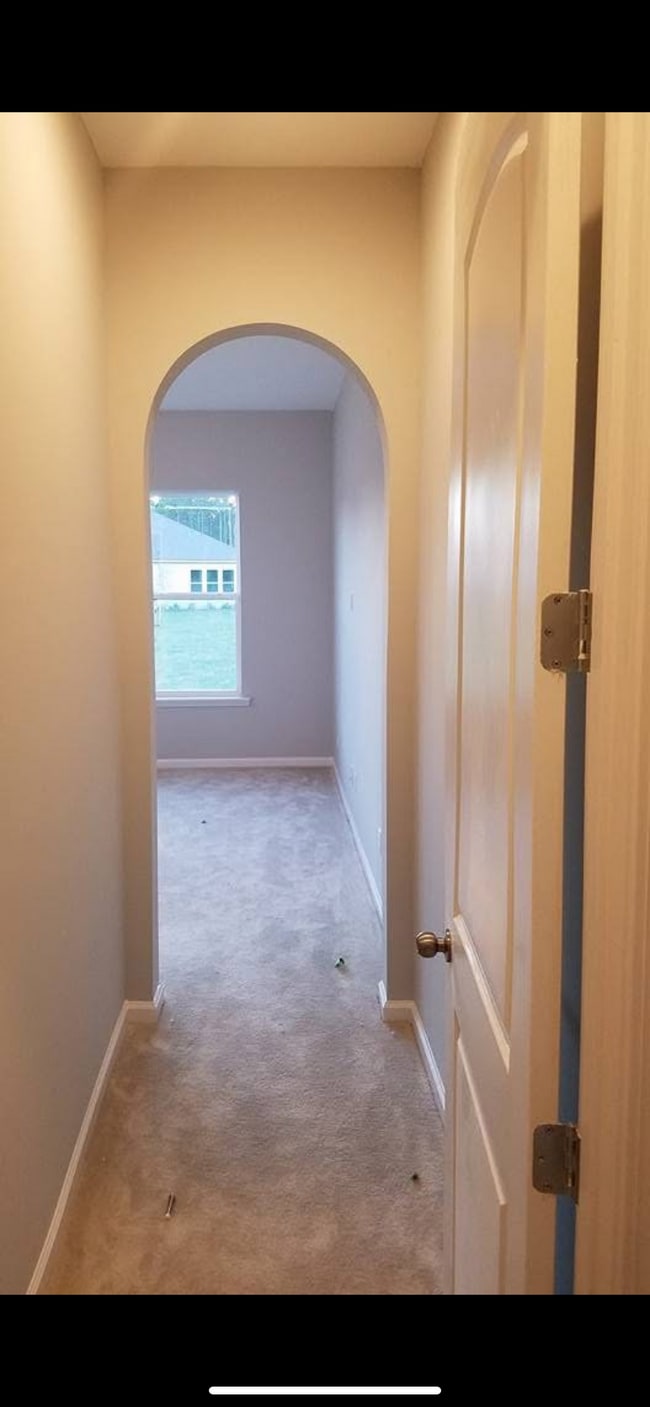 Building Photo - 26 Valley Grove Dr