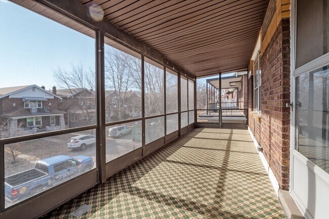 Building Photo - 4955 Tholozan Ave