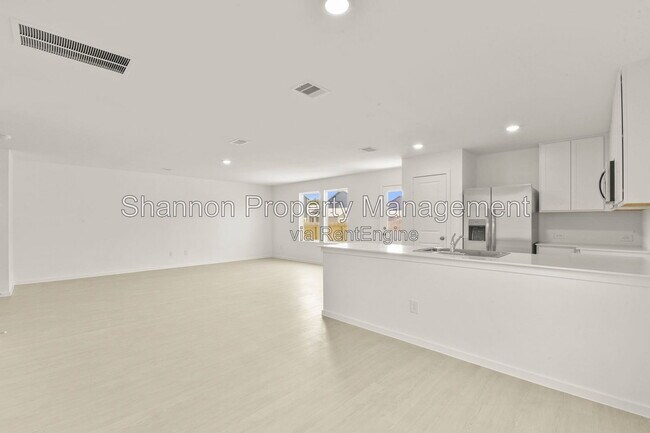 Building Photo - 12403 Mountain Daisy Rd