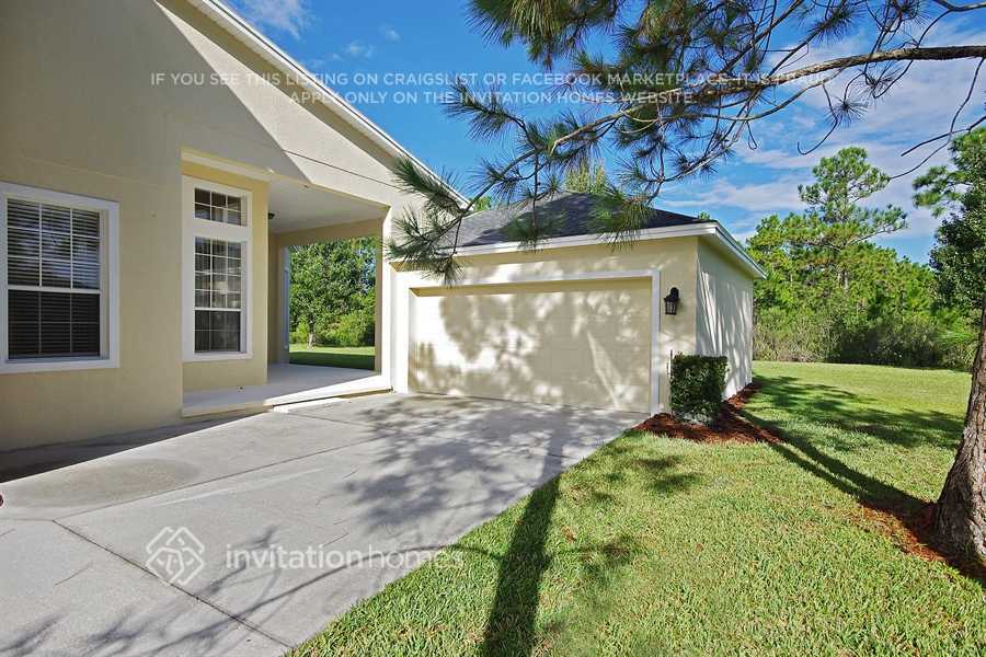 Building Photo - 2129 Wild Tamarind Blvd