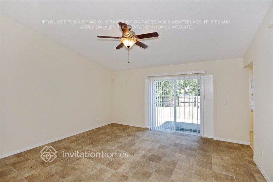 Building Photo - 10814 Crescendo Loop