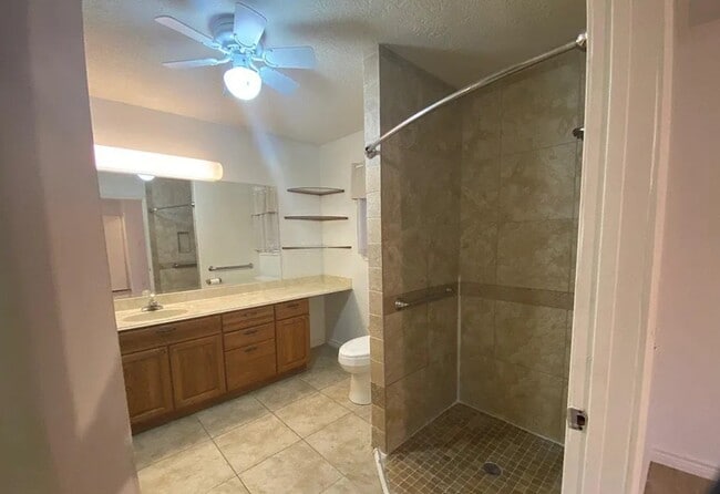 Building Photo - 207N 32nd