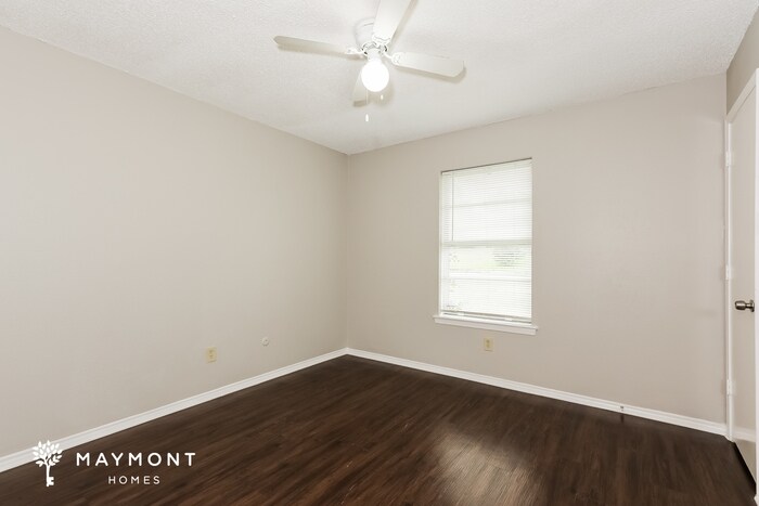 Building Photo - 3728 Misty Meadow Dr
