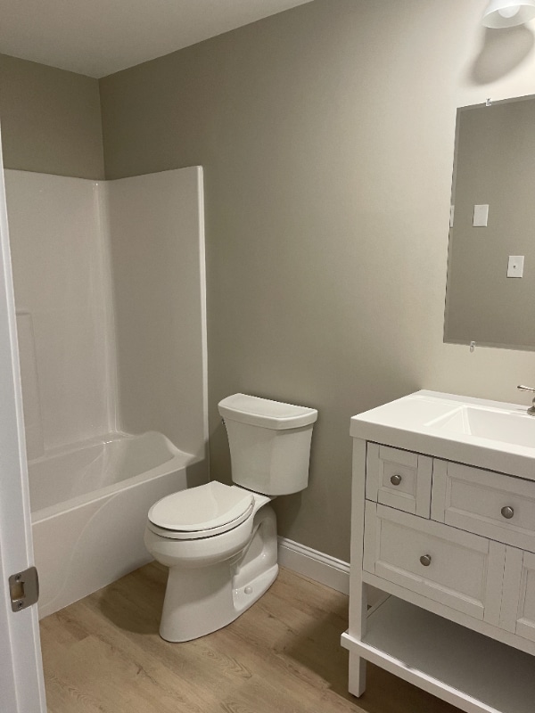 Building Photo - 180 Main St