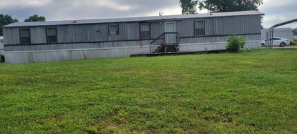 Building Photo - Ready to Move in