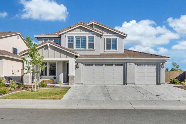 Primary Photo - Immaculate Rocklin home with separate suite