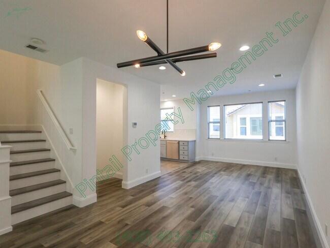 Building Photo - 5130 Le Miccine Terrace