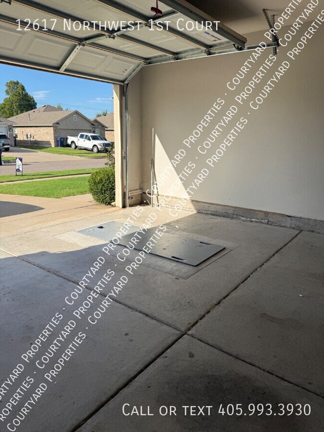 Building Photo - 12617 NW 1st Ct