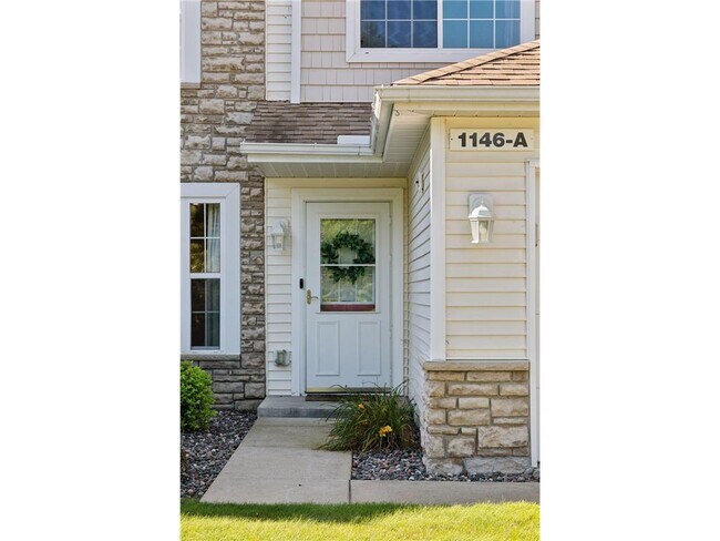 Primary Photo - 1146- 100th Dr NE