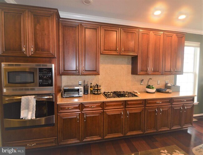 Building Photo - 25218 Justice Dr