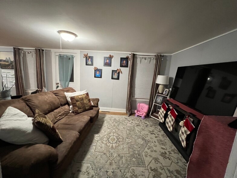 Living room - 62 Pudding Hill Rd