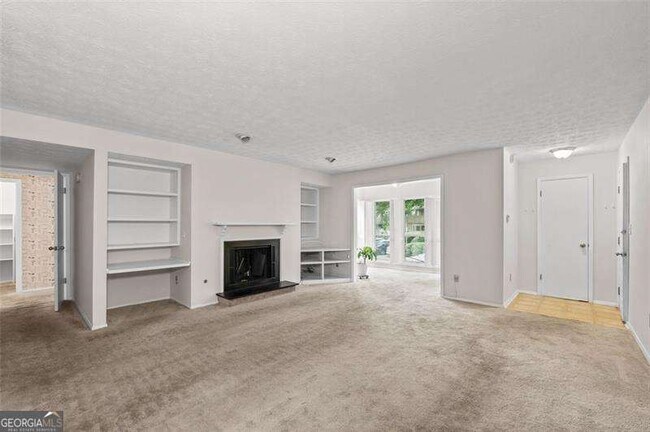 Building Photo - 1004 Dunbar Dr