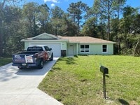 Building Photo - Custom Home - Desirable Citrus Springs Nei...