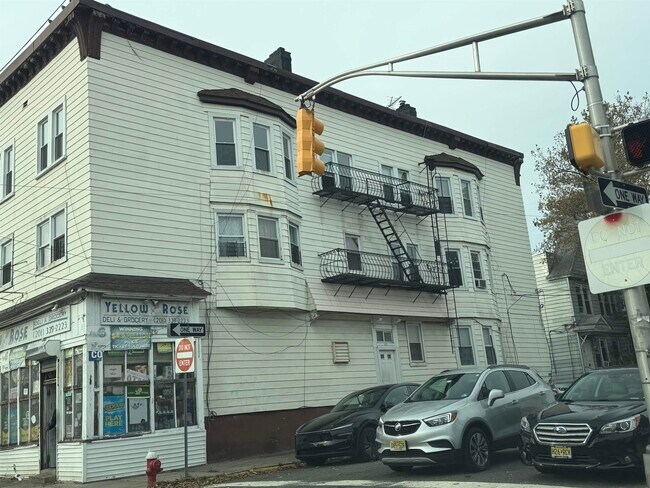 Building Photo - 375 John F. Kennedy Blvd