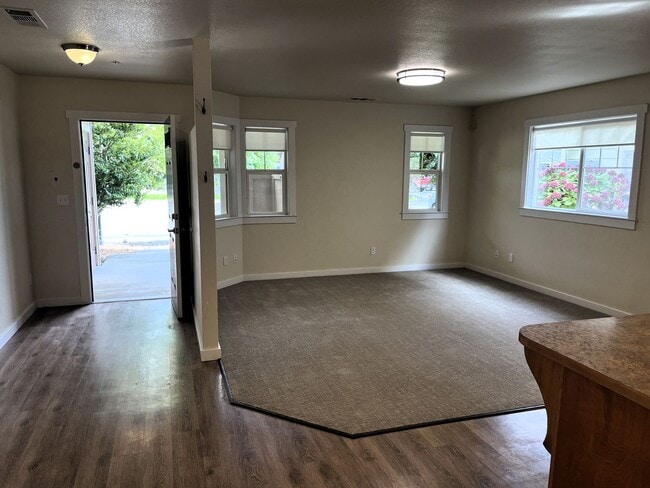Building Photo - Senior Living Community (55+) - Standalone...