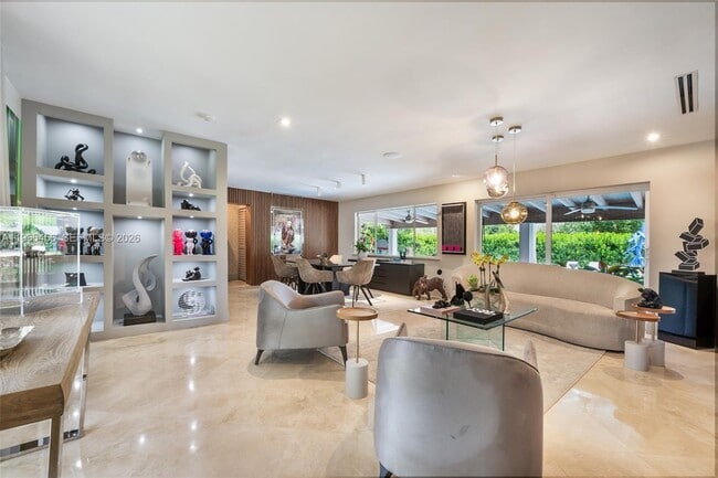 Building Photo - 7401 SW 117th St