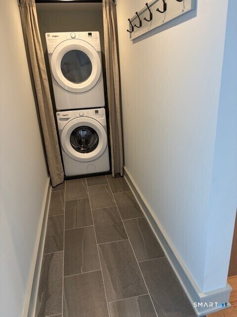 Building Photo - 108 Wilson St