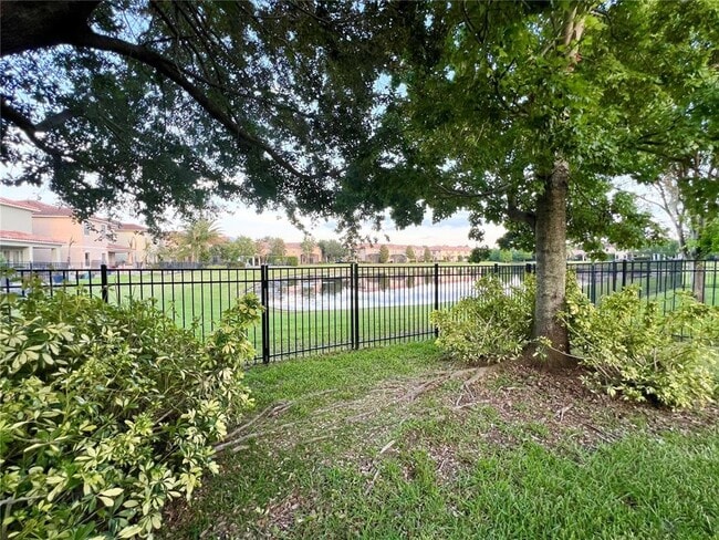 Building Photo - 8213 Prestbury Dr