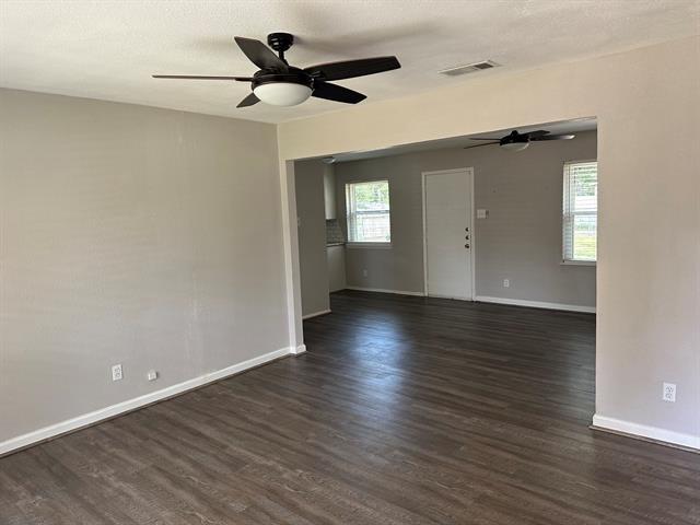 Building Photo - 3018 Gardenia Dr
