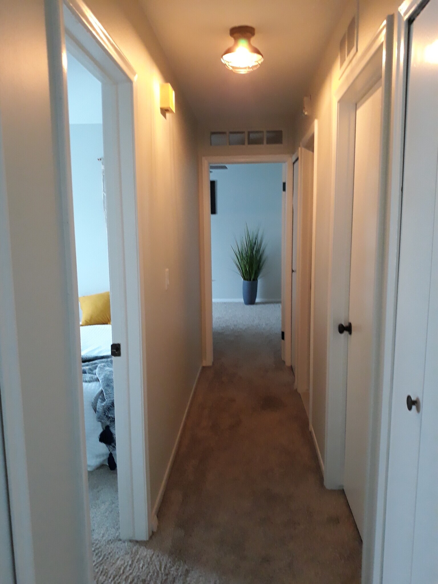 Building Photo - 41509 Bedford Dr