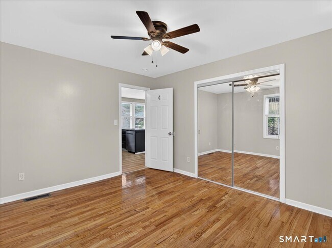 Building Photo - 91 Jewett St