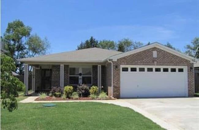 Building Photo - 406 Jasmine Dr