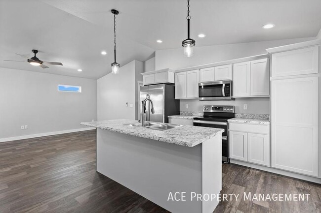 Building Photo - 5319 Coal Bank Dr