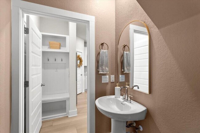 Building Photo - 7210 Travertine Spring Dr