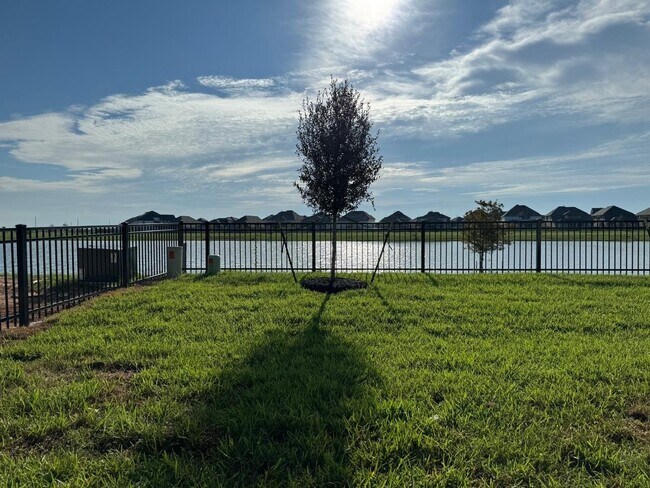 Building Photo - 1208 Garden Jade Dr