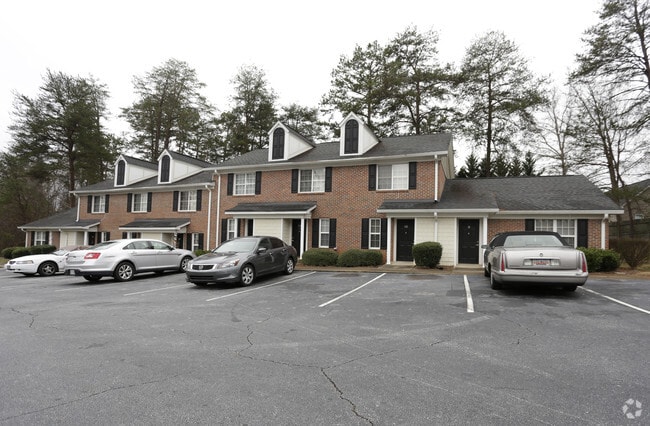Building Photo - Raintree Apartments