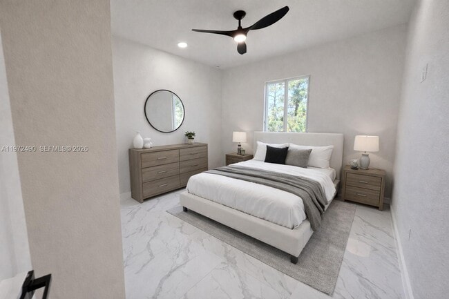 Building Photo - 2423 Milton Ave S