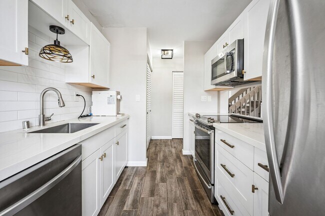 Building Photo - Mililani 3 bedroom townhouse