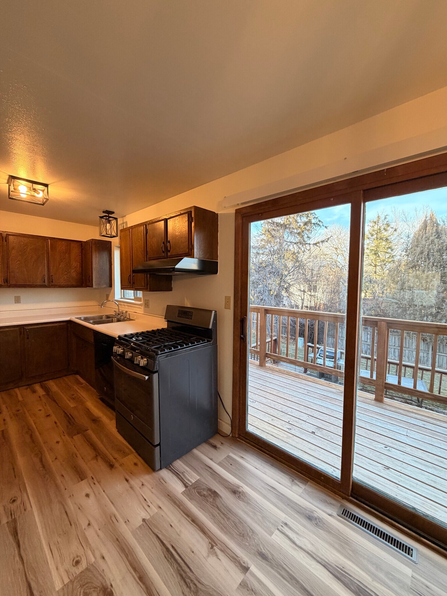 Building Photo - 2328 Apache St