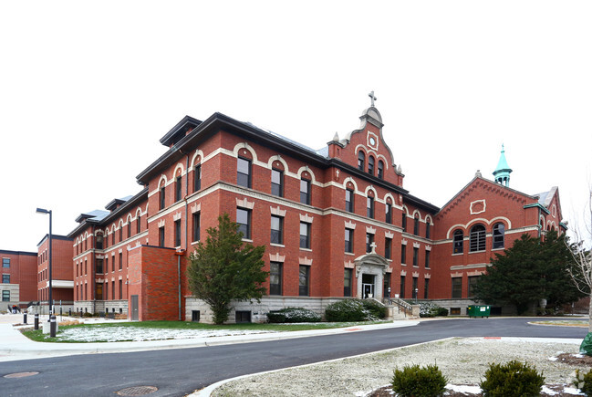 Building Photo - Senior Suites of Norwood Park