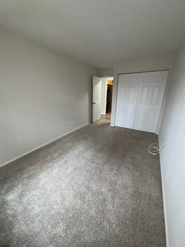 Building Photo - 4893 Bayberry Pl