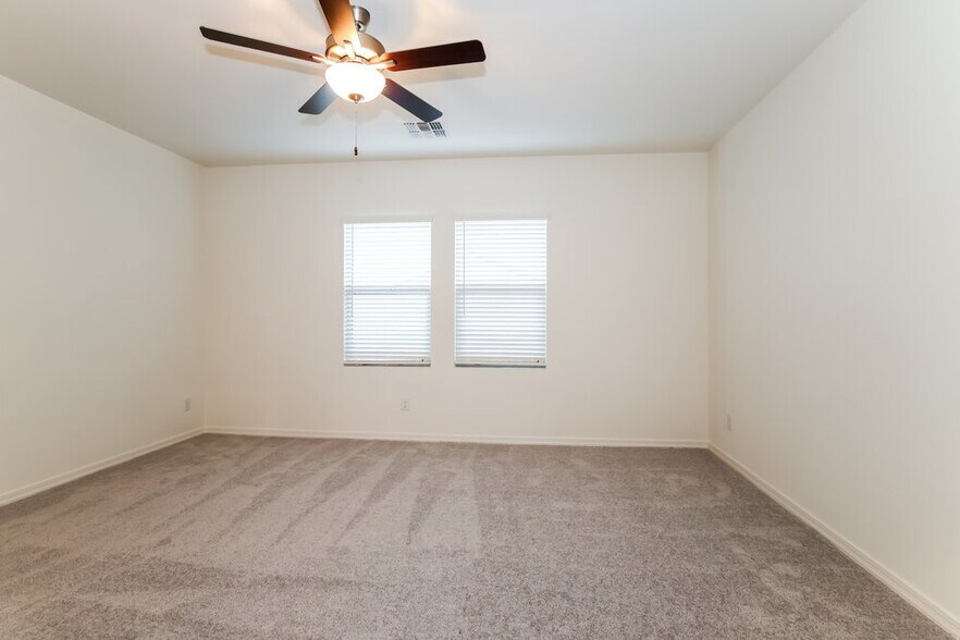 Building Photo - 3974 E Ter Ct